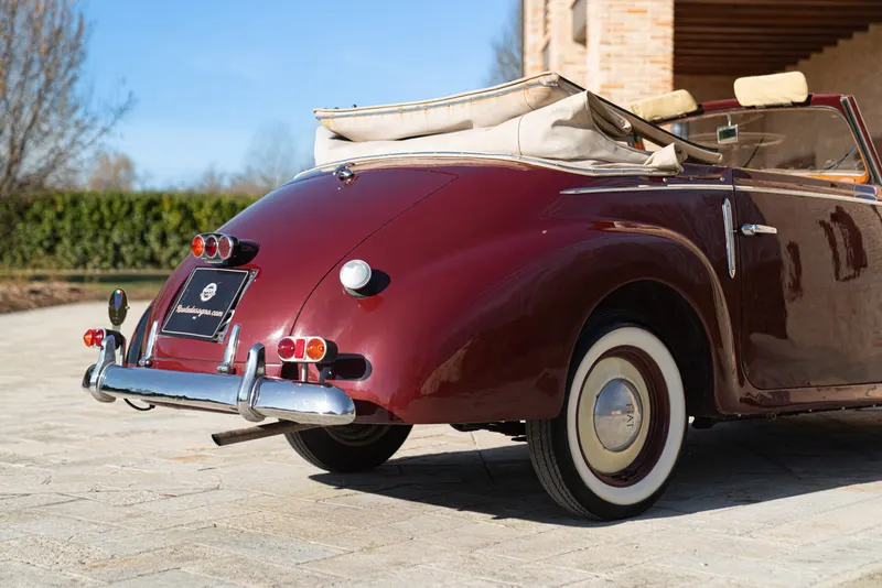 Fiat 1100 CABRIOLET CARROZZERIE SPECIALI 23