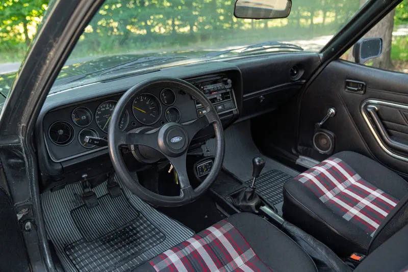 Ford CAPRI 1600 S 27