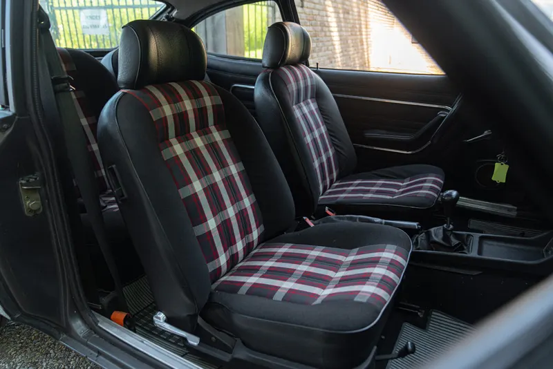 Ford CAPRI 1600 S 23