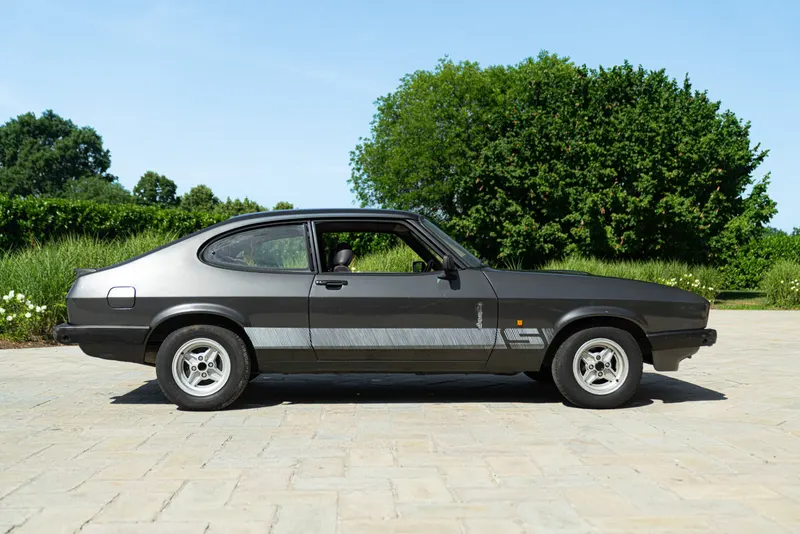 Ford CAPRI 1600 S 4