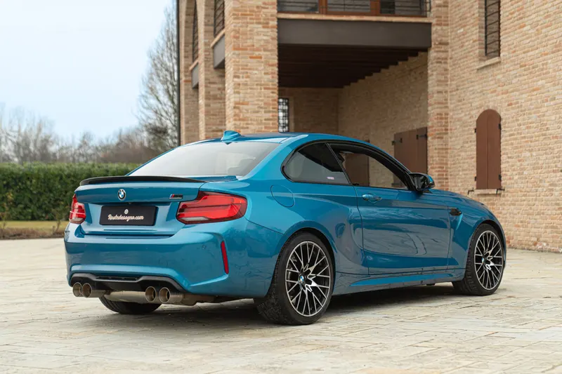 BMW M2 COMPETITION 6
