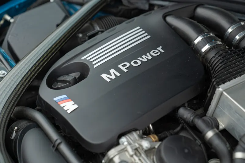 BMW M2 COMPETITION 70