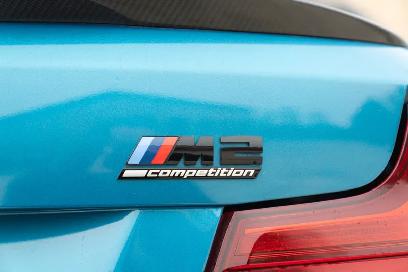 BMW M2 COMPETITION 15