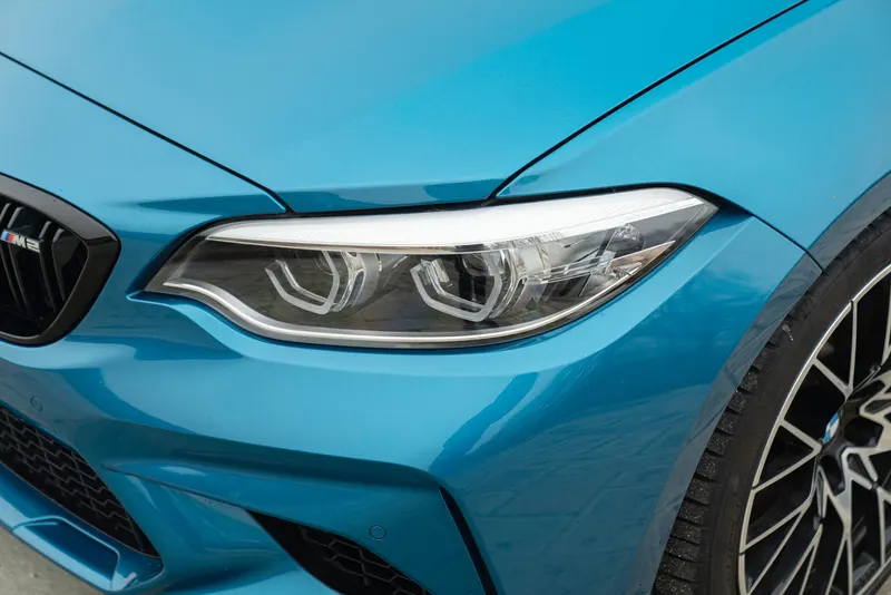 BMW M2 COMPETITION 9