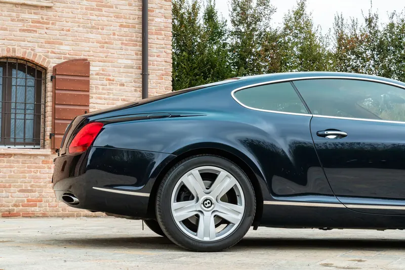 Bentley CONTINENTAL GT 13