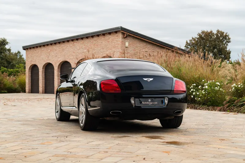 Bentley CONTINENTAL GT 4