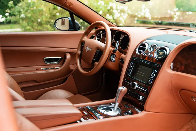 Bentley CONTINENTAL GT 26