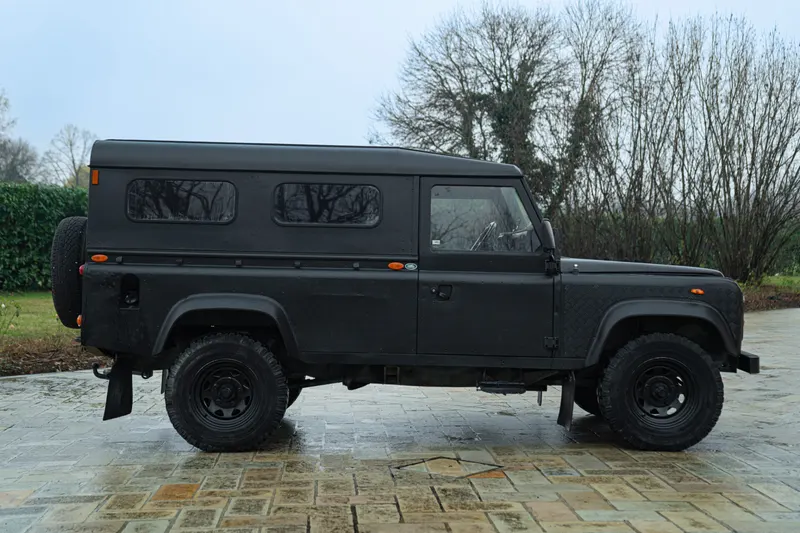 DEFENDER 5