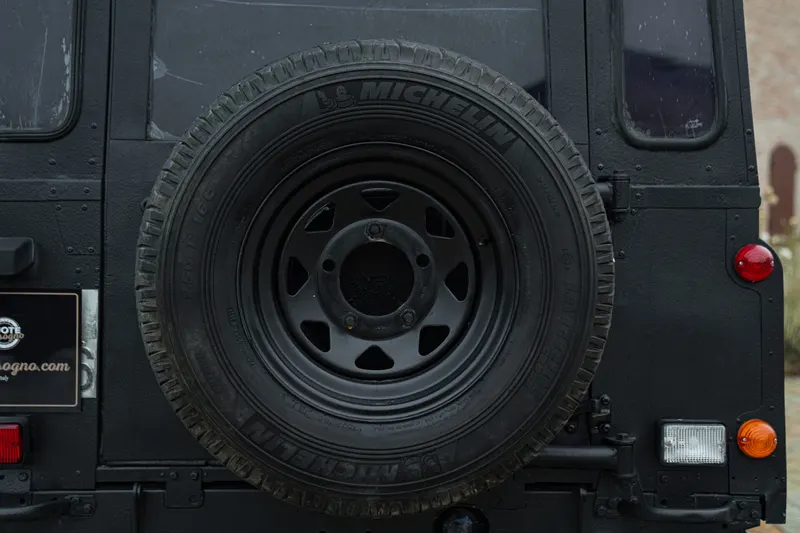 DEFENDER 11