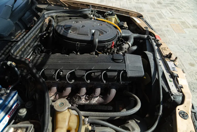 Mercedes-Benz 300 CE 43