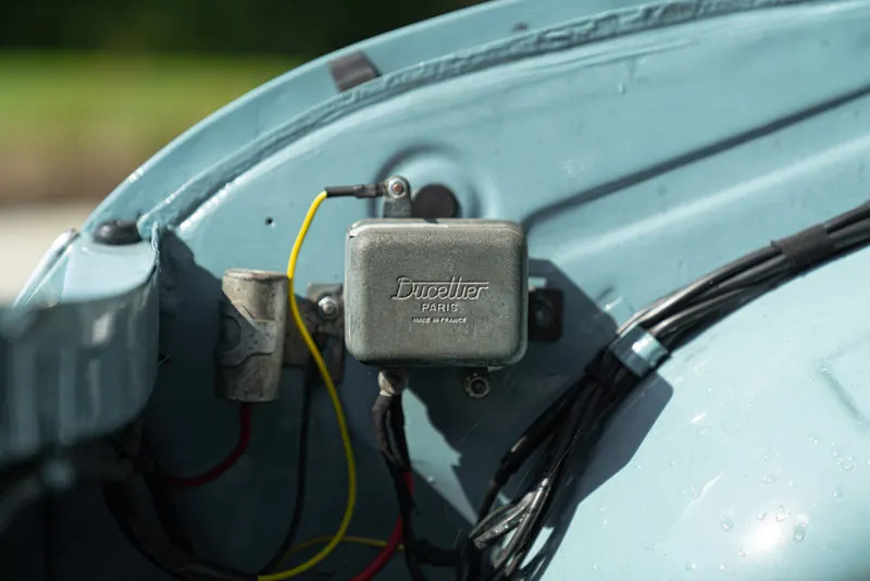 Renault DAUPHINE GORDINI 52