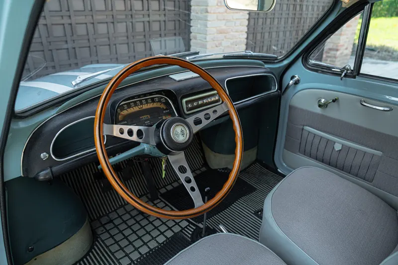 Renault DAUPHINE GORDINI 37