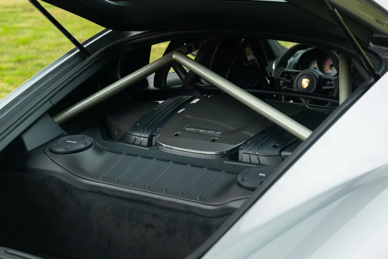 Porsche 718 CAYMAN GT4 RS “weissach” 20