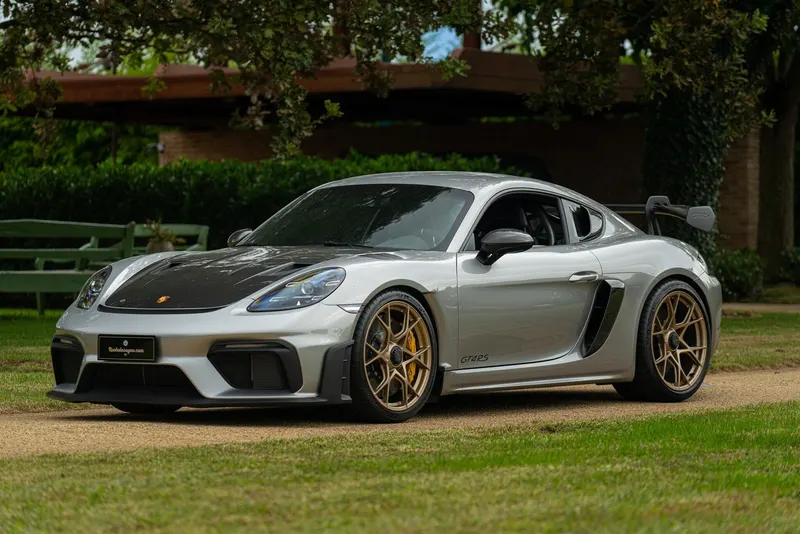 Porsche 718 CAYMAN GT4 RS “weissach” 9