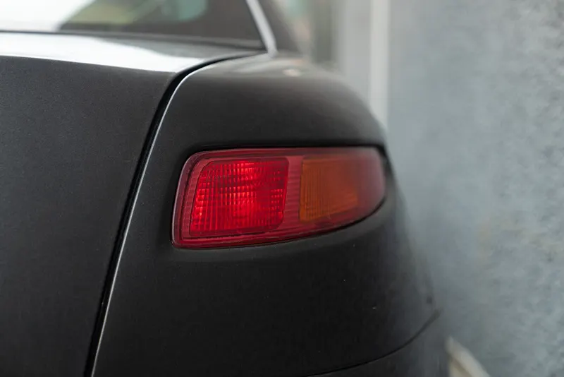 Alfa Romeo GT COUPE’ JTS “DISTINCTIVE EDITION” 4