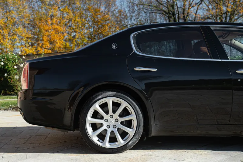 Maserati QUATTROPORTE 19