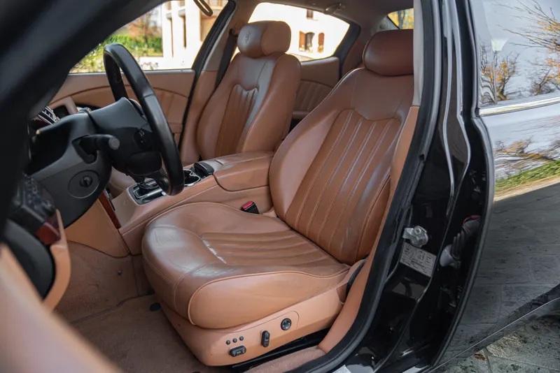 Maserati QUATTROPORTE 26