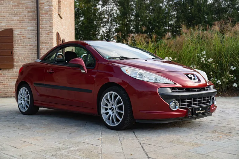 Peugeot 207 CC CABRIOLET 2