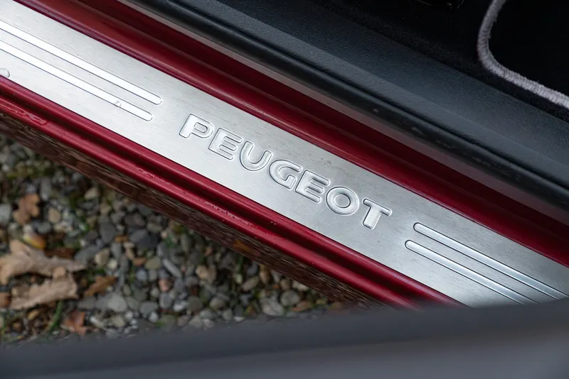 Peugeot 207 CC CABRIOLET 42
