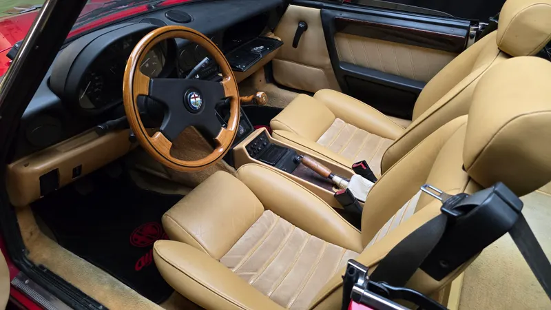 Alfa Romeo Spider 2.0i cc certificata ASI con CRS 17