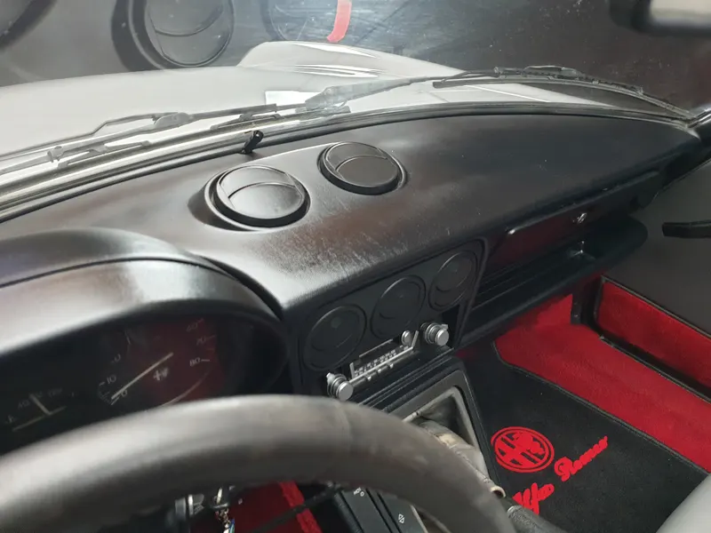 Alfa Romeo Spider 2.0 cc Quadrifoglio Verde 1986 certificata ASI con CRS 15