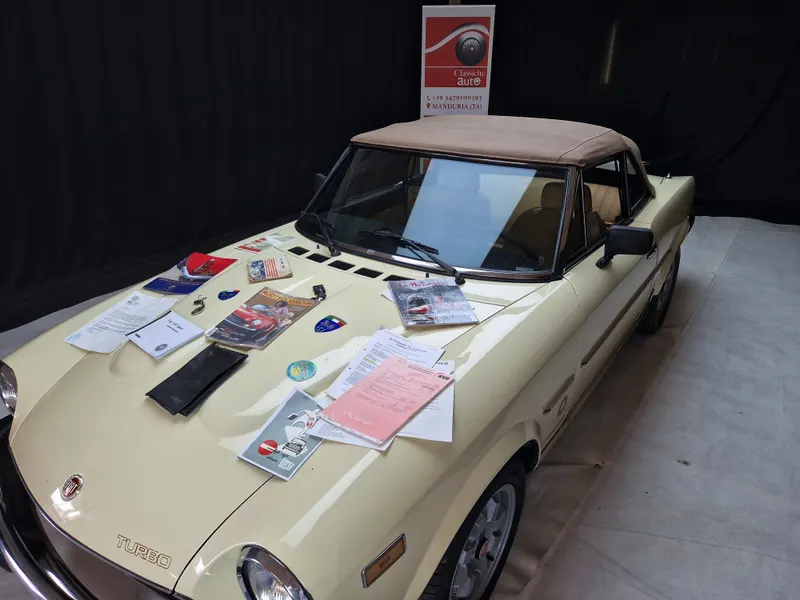 Fiat 124 Spider Turbo 2.0 cc anno 1982 certificata ASI con CRS 18