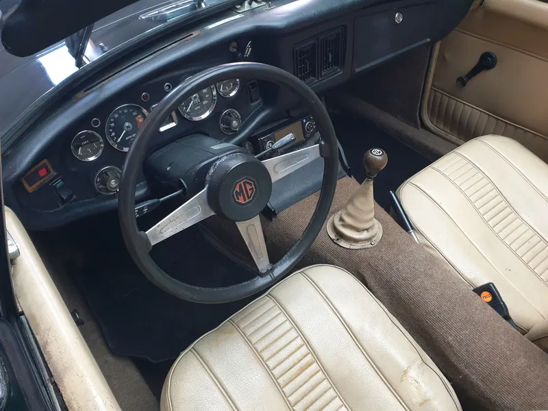 MG B Roadster 1.8 cc anno 1974 certificata ASI con CRS 15