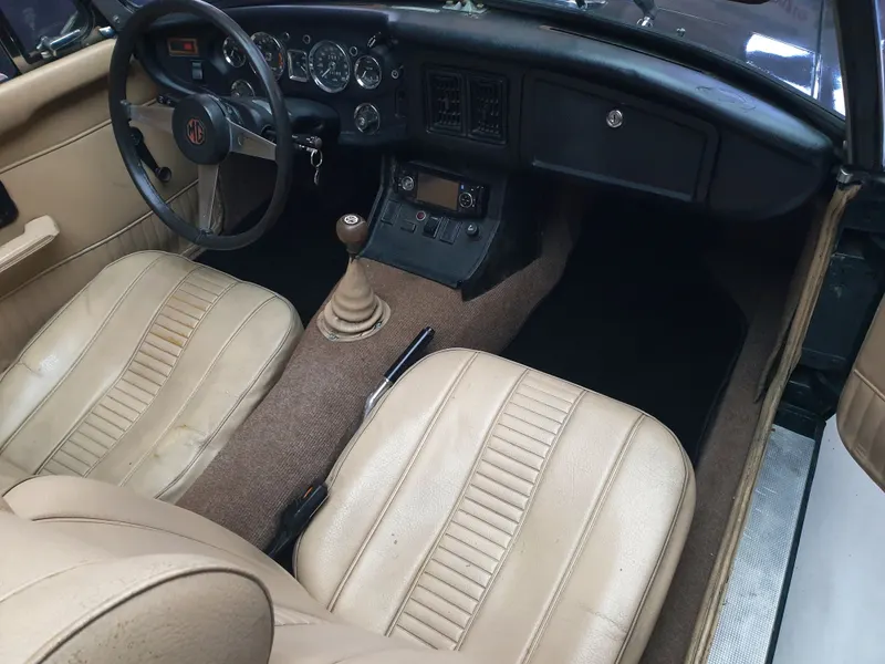 MG B Roadster 1.8 cc anno 1974 certificata ASI con CRS 27