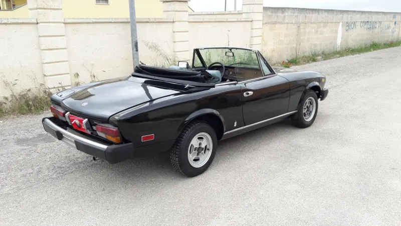 Fiat 124 Sport Spider Pininfarina 2.0 anno 1979 certificata ASI con C 6