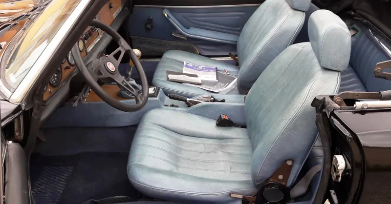Fiat 124 Sport Spider Pininfarina 2.0 anno 1979 certificata ASI con C 3