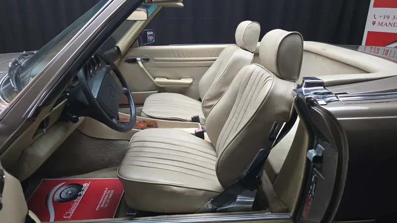 560 SL Roadster  anno 1988 certificata ASI con C.R.S. 2