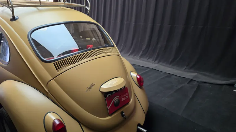 Volkswagen Maggiolone vetro piatto ASI anno 1975 15