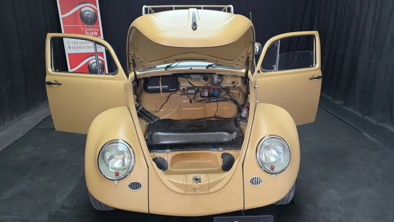 Volkswagen Maggiolone vetro piatto ASI anno 1975 23