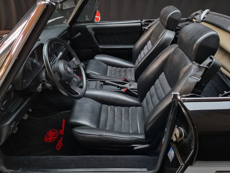 Alfa Romeo Spider 2.0 cc anno 1992 certificata ASI con C.R.S 16