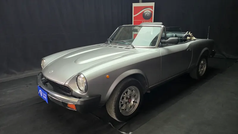 Fiat 124 DS Pininfarina Spider Europa anno 1985 certificata ASI con C 27