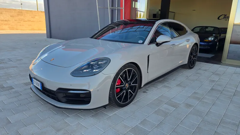 Porsche Panamera 4S e-hybrid automatico 13