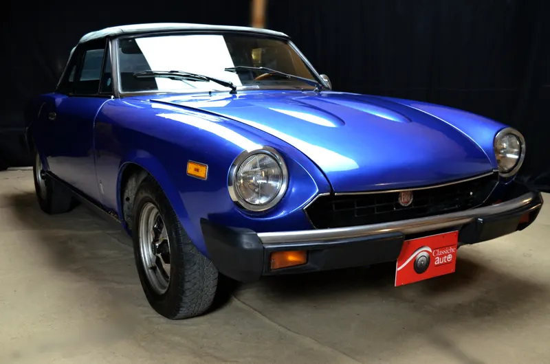 Fiat 124 Sport Spider Pininfarina 2.0 anno 1980 certificata ASI con C 6