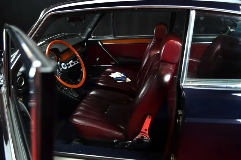 Lancia 2000 Coupè, anno 1972, certificata ASI 9