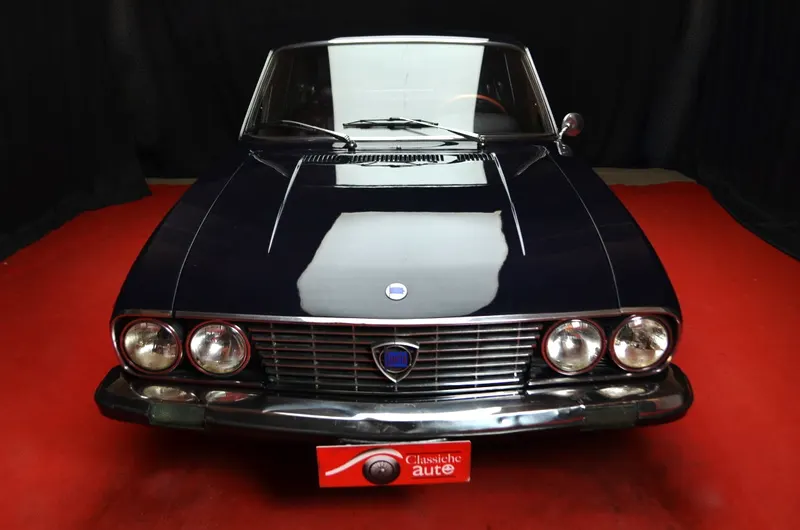 Lancia 2000 Coupè, anno 1972, certificata ASI 5