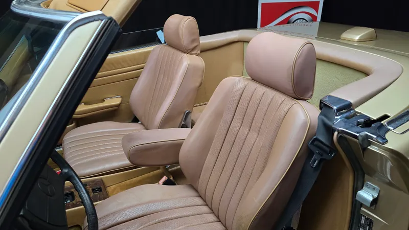 560 SL Roadster anno 1986 HARD TOP certificata ASI con C.R.S. 24
