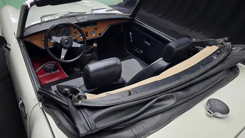 Triumph SPITFIRE 1500 Roadster  anno 1978 9