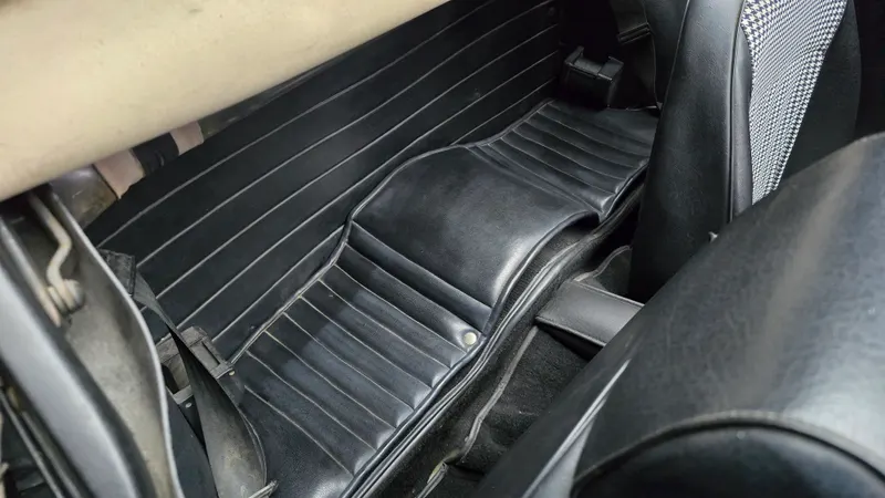 Triumph SPITFIRE 1500 Roadster  anno 1978 22