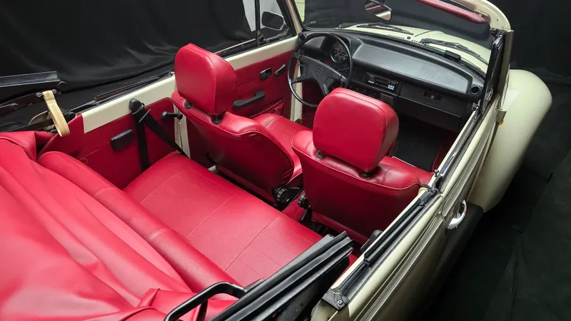 Volkswagen MAGGIOLONE CABRIO KARMANN 1.2cc CERTIFICATO ASI CON CRS 18