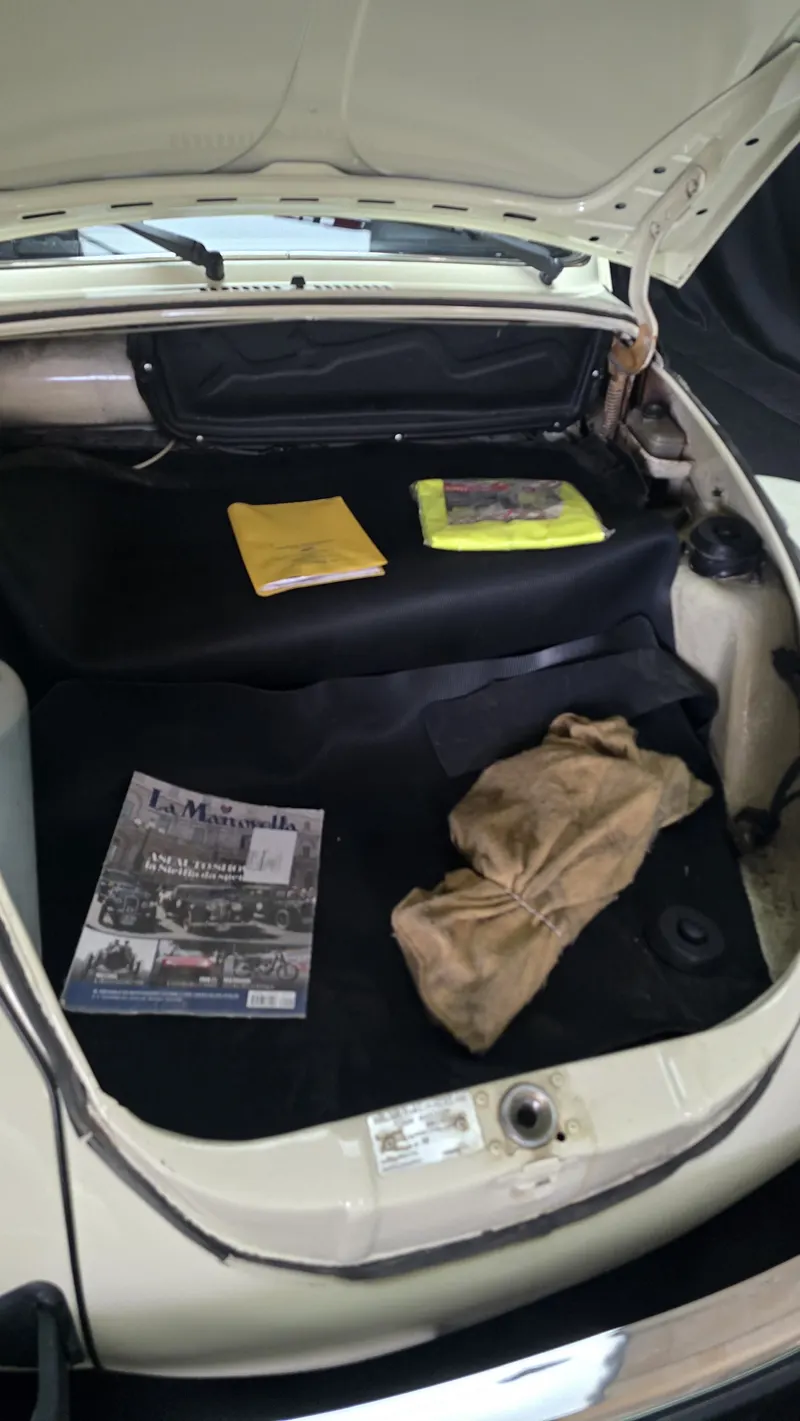 Volkswagen MAGGIOLONE CABRIO KARMANN 1.2cc CERTIFICATO ASI CON CRS 27