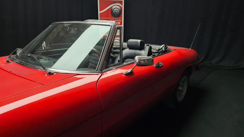Alfa Romeo Spider Veloce 2.0 cc anno 1982 certificata ASI con C.R.S. 12