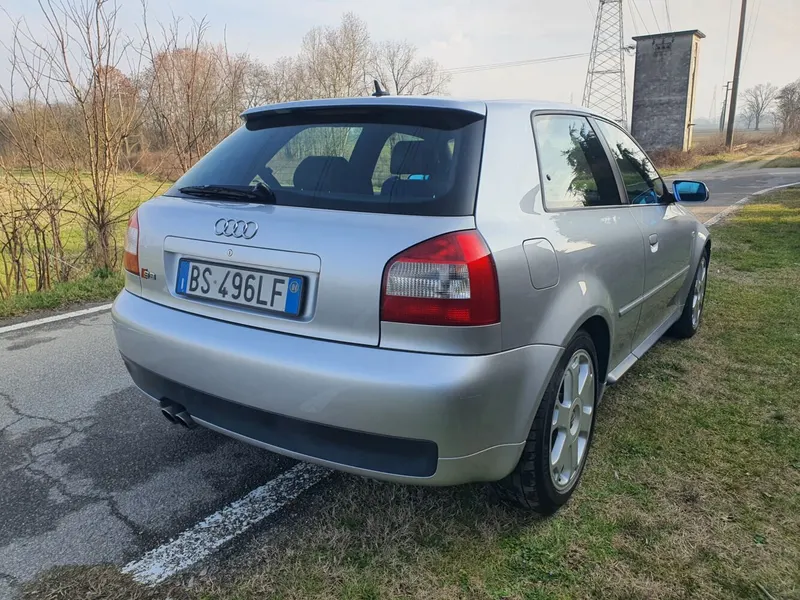 Audi S 3 8