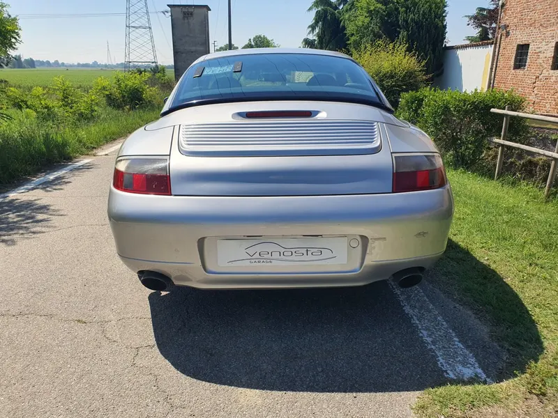 Porsche 996 carrera 2 5