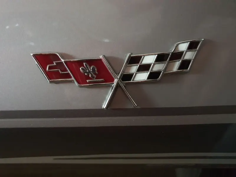 Chevrolet Corvette 22