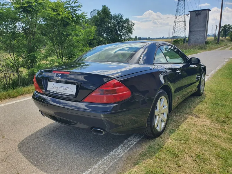 Mercedes-Benz 350 SL 5