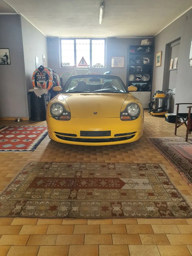 Porsche 996 carrera 2 36